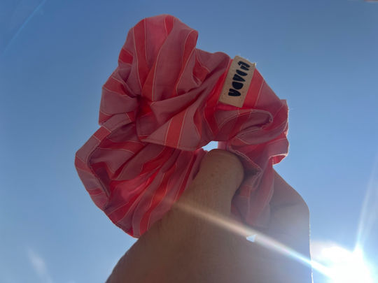 Scrunchie heartline