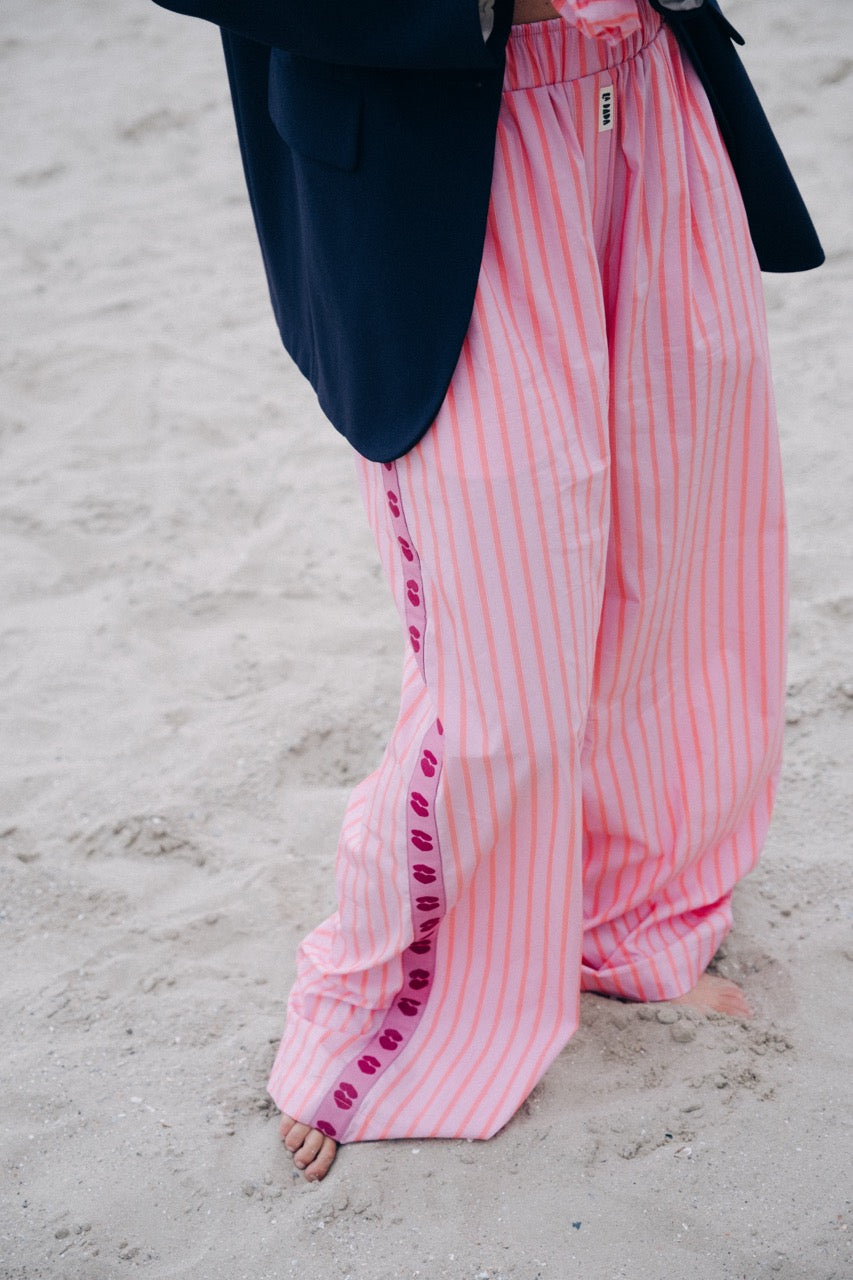 Heartline Pants