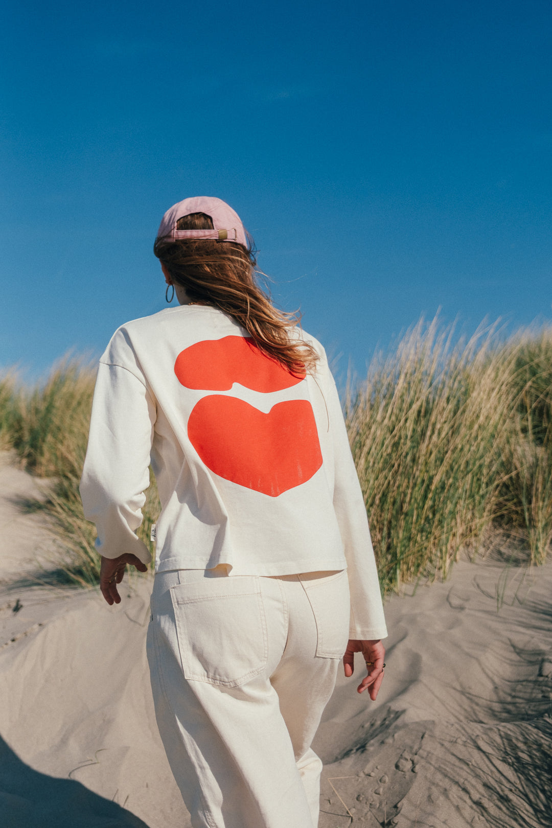 Love and Let Bloom - Tee